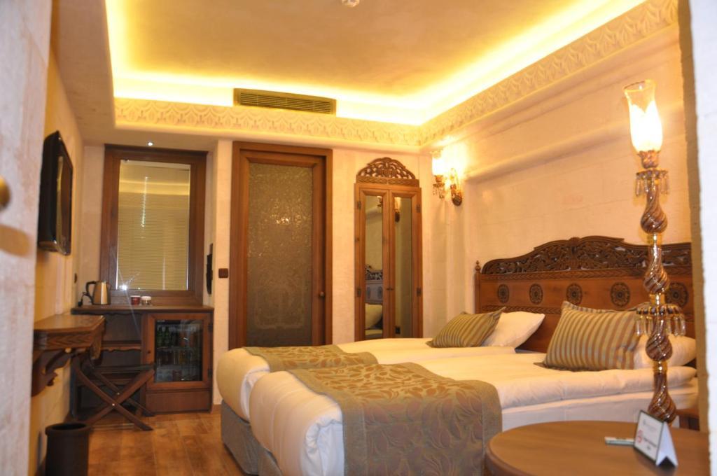 Izala Boutique Hotel Mardin Rum bild
