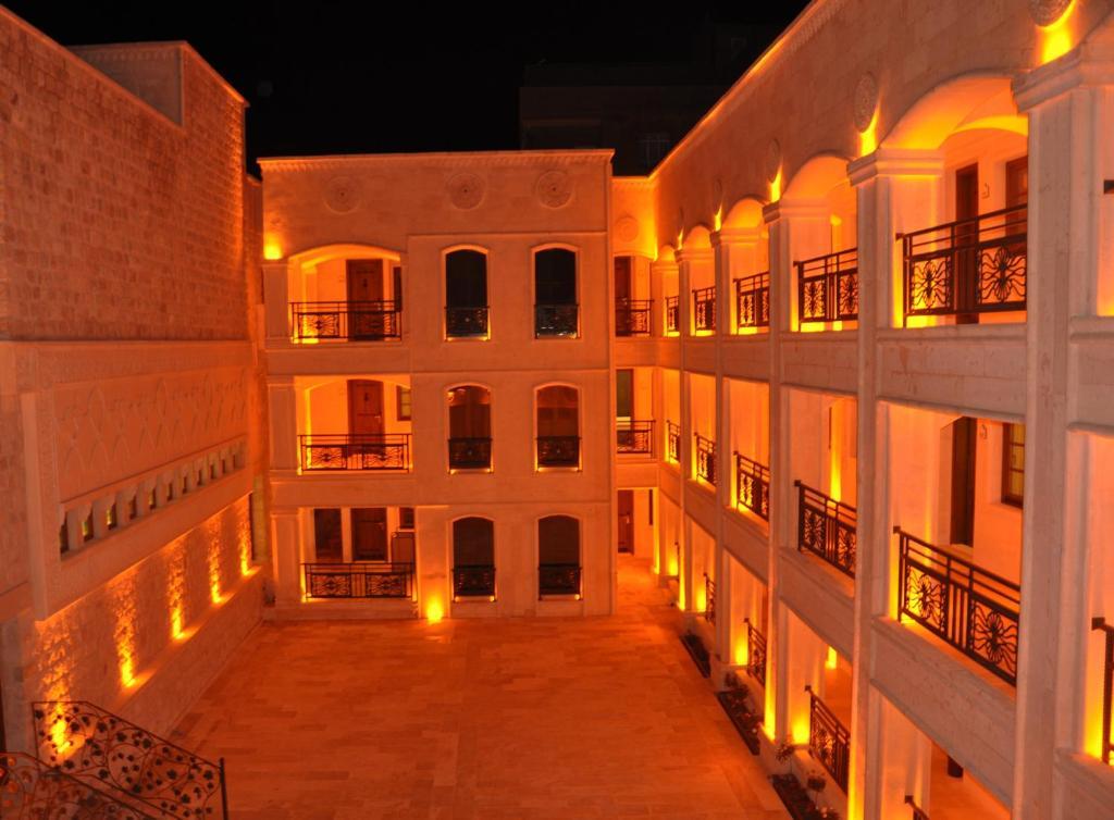 Izala Boutique Hotel Mardin Exteriör bild